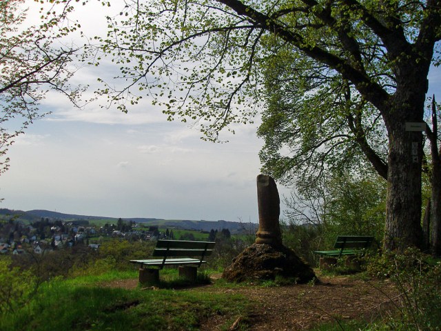 Belvedere mit Blick in die Eifel und auf Manderscheid