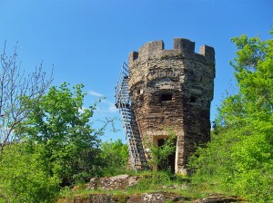 Die Entersburg mit der Treppe