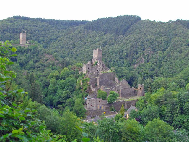 nach 28km ein letzer Blick auf die Burgen nach 28km ein letzer Blick auf die Burgen